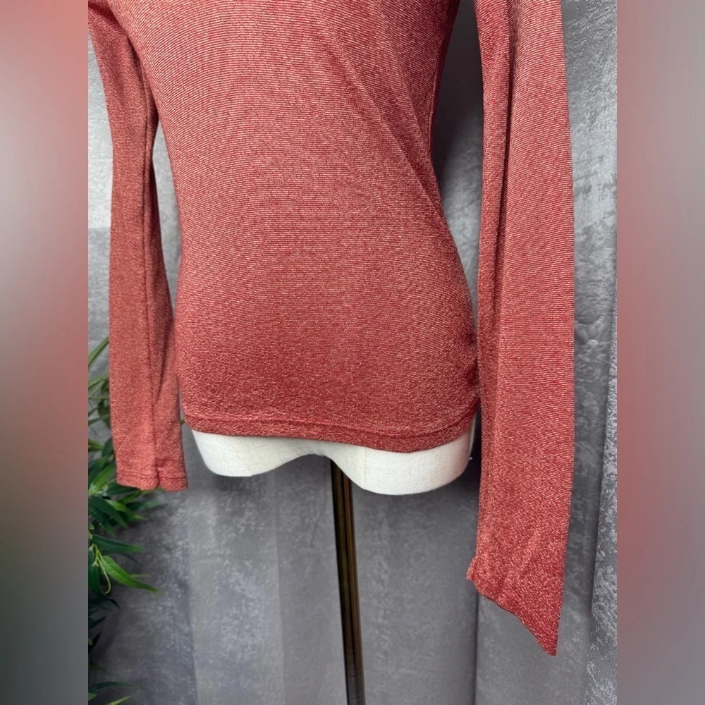 Michael Stars Women’s Red Metallic V-Neck Long Sleeve Tee One Size Fits All Most